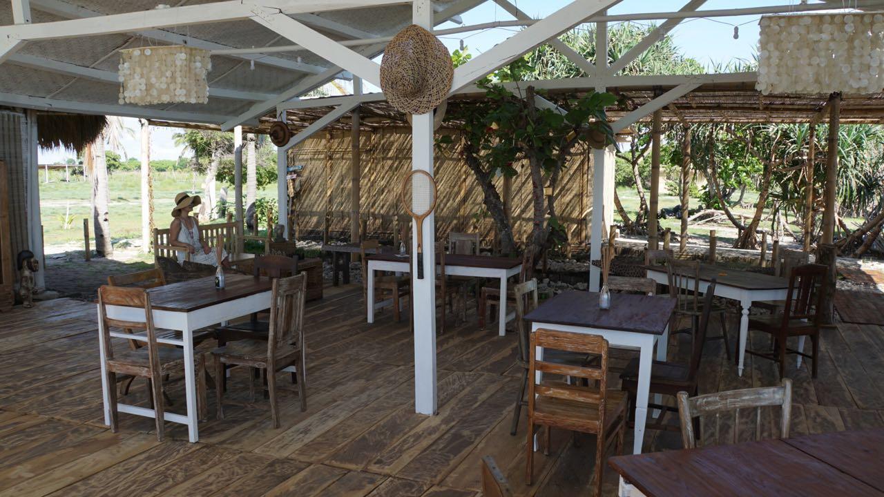 Wera Beach Kadumbul Buitenkant foto