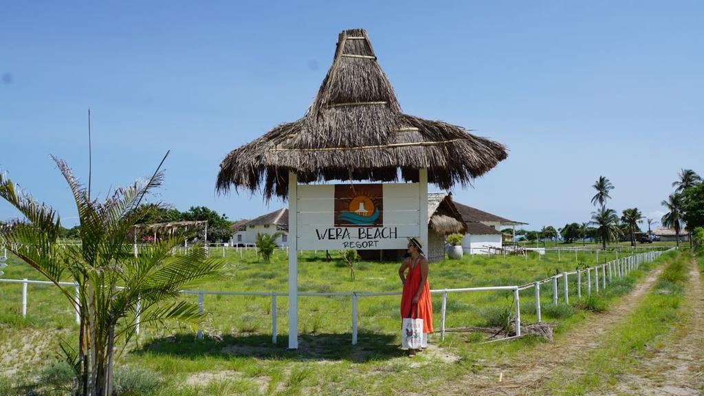Wera Beach Kadumbul Buitenkant foto